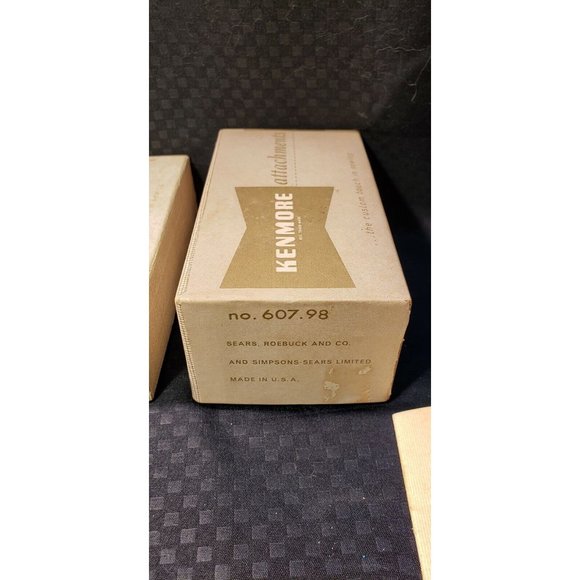 Vintage Kenmore Sewing Machine Attachments 2 Original Boxes #607.98 & #61002 - Picture 5 of 7